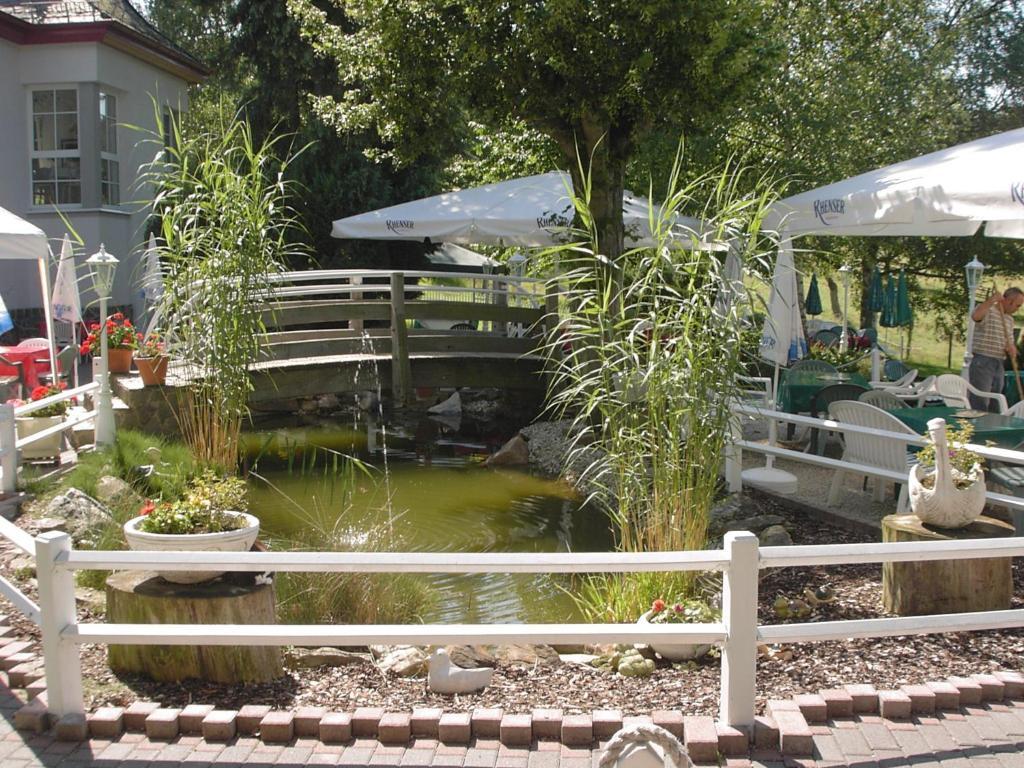 Waldhotel Forsthaus Remstecken Koblenz  Bagian luar foto