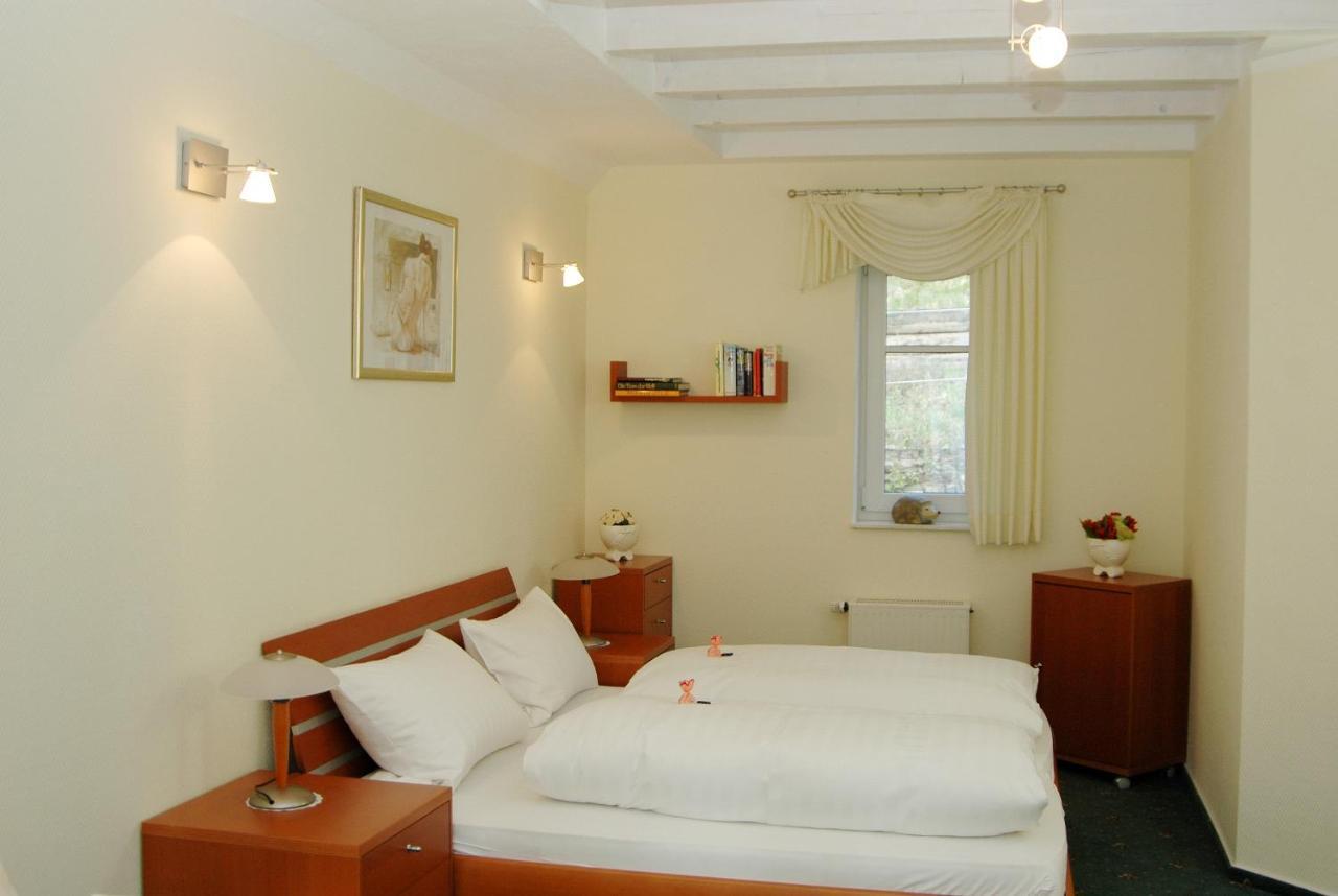 Waldhotel Forsthaus Remstecken Koblenz  Ruang foto